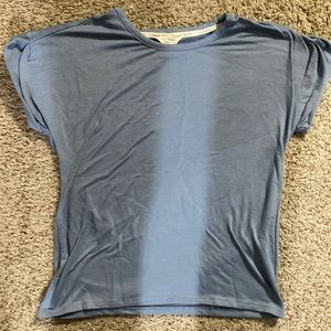 lucky brand blue t shirt